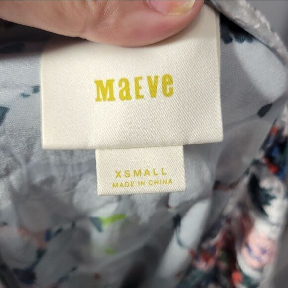 Anthropologie maeve Umi Wrap Top Floral Print Velvet Sz Xs - Picture 10 of 11